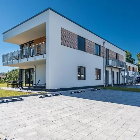 Hangar 19 Superior Mit Balkon Und Seeblick H7w3